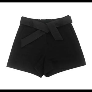 Maje Black Shorts with Satin Belt SZ 36 US: Small)